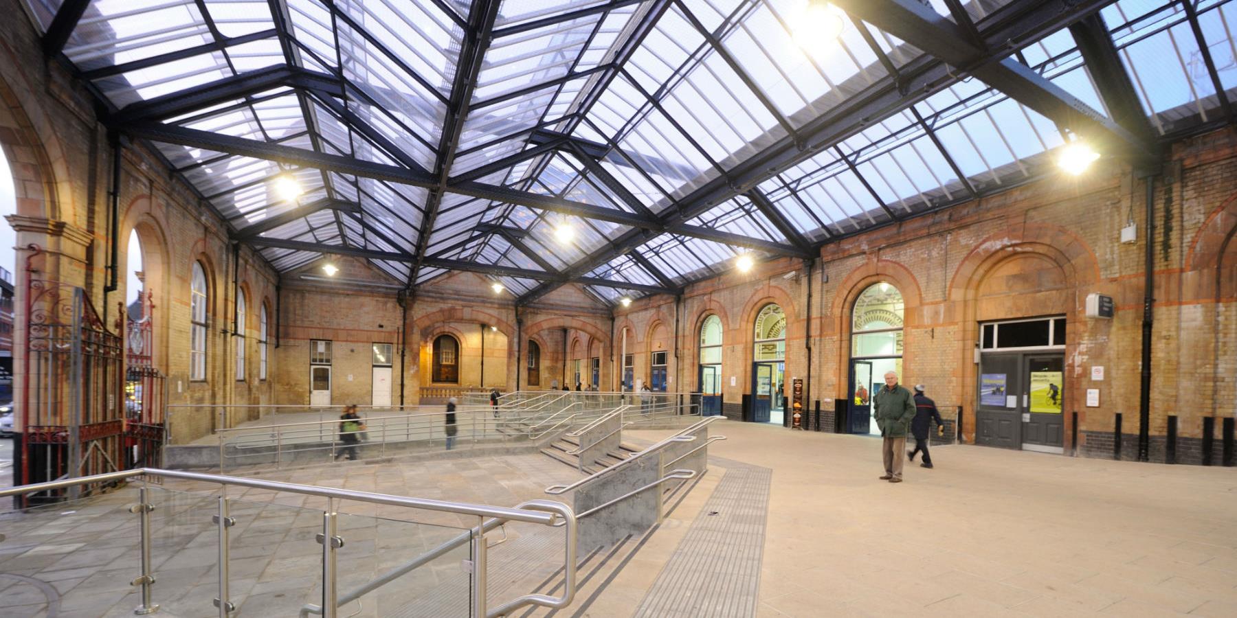 Leicester Rail Station Tourist Information Centre In