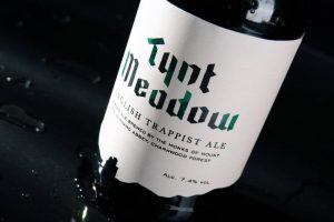 bottle of tynt meadow beer