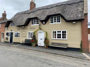 exterior of thatched pub