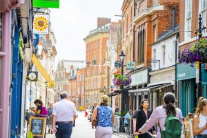 Silver Street shoppers