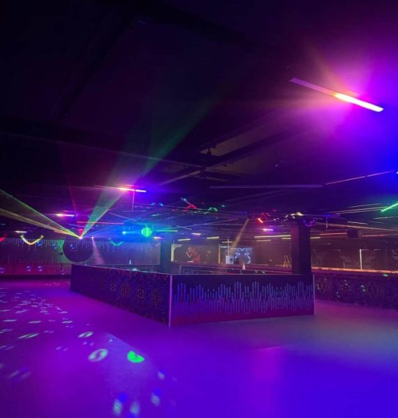 Spin Pin Roller Skating Rink