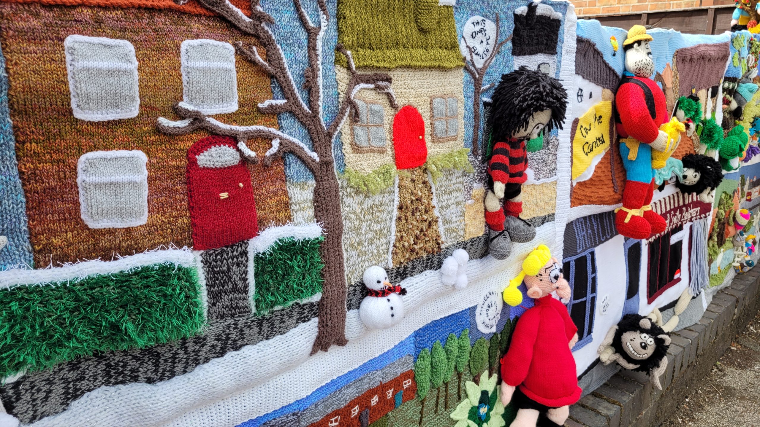 An installation at the Cosby Yarn Bomb